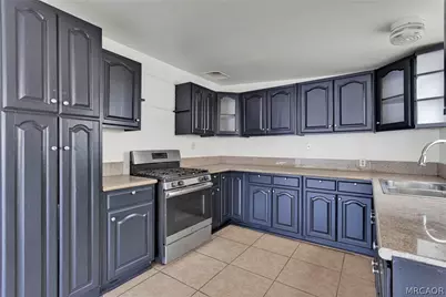 7704 Alston Avenue, Hesperia, CA 92345 - Photo 17