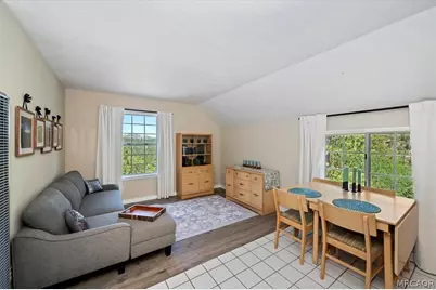 39495 Raccoon Drive, Fawnskin, CA 92333 - Photo 27