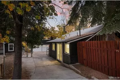 993 Cameron Drive, Big Bear Lake, CA 92315 - Photo 21