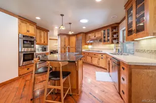 155 Lodgepole Pl, Big Bear Lake, CA 92315 - Photo 29
