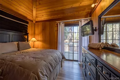 814 Crestwood Drive, Big Bear Lake, CA 92315 - Photo 15