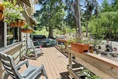 33910 Meadow Lane, Green Valley Lake, CA 92341 - Photo 7