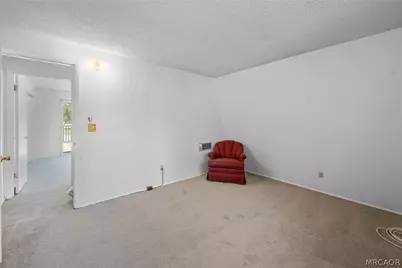 205 W Fairway Boulevard, Big Bear City, CA 92314 - Photo 21