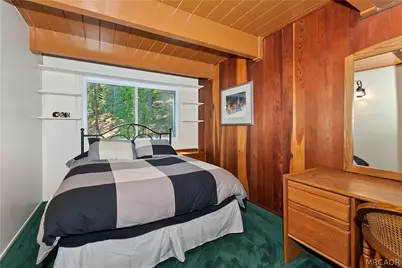 26661 Lake Forest Drive, Twin Peaks, CA 92391 - Photo 15