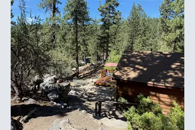 39155 Cedar Dell Road, Fawnskin, CA 92333 - Photo 19