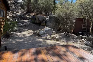39155 Cedar Dell Rd, Fawnskin, CA 92333 - Photo 9