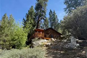 39155 Cedar Dell Rd, Fawnskin, CA 92333 - Photo 13