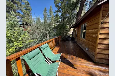39155 Cedar Dell Road, Fawnskin, CA 92333 - Photo 5