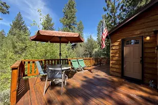 39155 Cedar Dell Rd, Fawnskin, CA 92333 - Photo 3