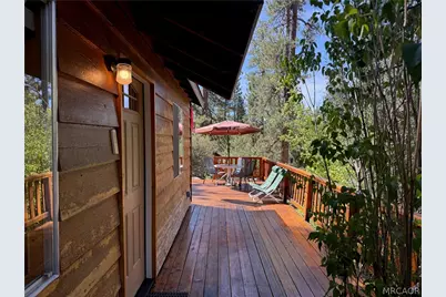 39155 Cedar Dell Road, Fawnskin, CA 92333 - Photo 11