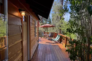 39155 Cedar Dell Rd, Fawnskin, CA 92333 - Photo 11