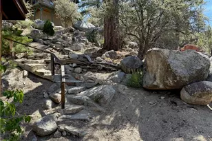 39155 Cedar Dell Rd, Fawnskin, CA 92333 - Photo 17