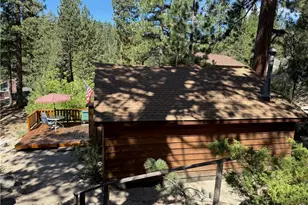 39155 Cedar Dell Rd, Fawnskin, CA 92333 - Photo 41