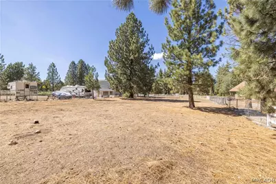 2146 Glencove Drive, Big Bear City, CA 92314 - Photo 3