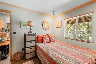 300 Hilltop Lane, Big Bear City, CA 92314 - Photo 25