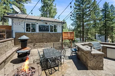 300 Hilltop Lane, Big Bear City, CA 92314 - Photo 5