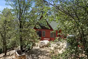 391 Pine Hill Dr, Fawnskin, CA 92333 - Photo 25