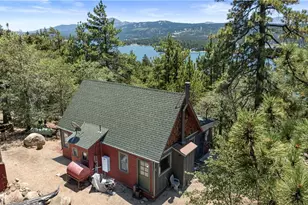391 Pine Hill Dr, Fawnskin, CA 92333 - Photo 19
