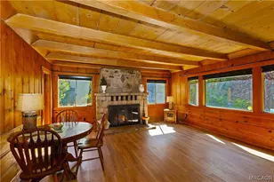 863 Oak Rd, Lake Arrowhead, CA 92385 - Photo 1