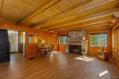 863 Oak Road, Lake Arrowhead, CA 92386 - Photo 5