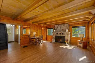 863 Oak Rd, Lake Arrowhead, CA 92386 - Photo 5