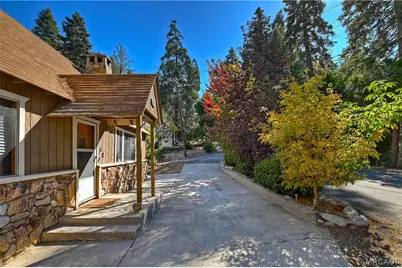 863 Oak Road, Lake Arrowhead, CA 92386 - Photo 25