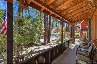 328 E Mojave Boulevard, Big Bear City, CA 92314 - Photo 3