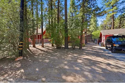 328 E Mojave Boulevard, Big Bear City, CA 92314 - Photo 5