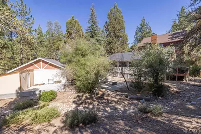 525 Bernhardt Lane, Big Bear City, CA 92314 - Photo 29