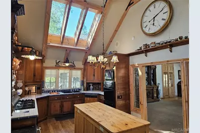 41072 Maryland Road, Big Bear Lake, CA 92315 - Photo 19