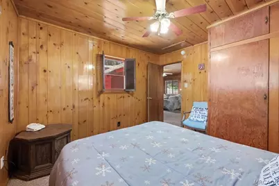 41446 Oak Street, Big Bear Lake, CA 92315 - Photo 21