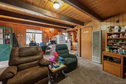 396 Holmes Lane, Sugarloaf, CA 92386 - Photo 21