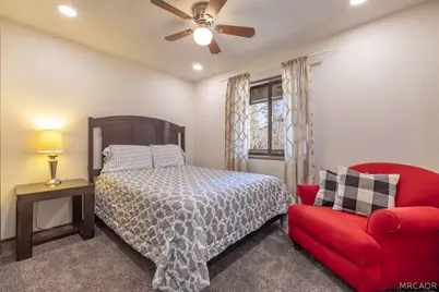 205 Dutch Way, Big Bear City, CA 92314 - Photo 29