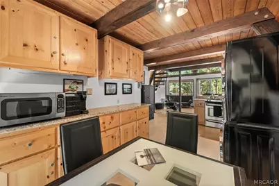 42959 Fern Avenue, Big Bear Lake, CA 92315 - Photo 3