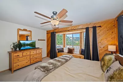 43659 Wolf, Big Bear Lake, CA 92315 - Photo 21