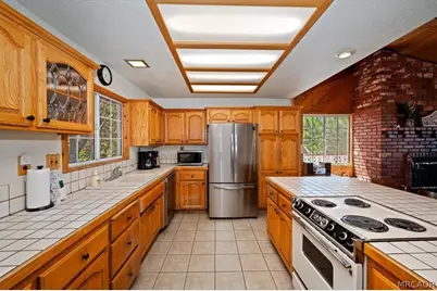 43659 Wolf, Big Bear Lake, CA 92315 - Photo 17