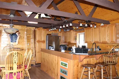 220 North Shore Drive, Fawnskin, CA 92333 - Photo 3