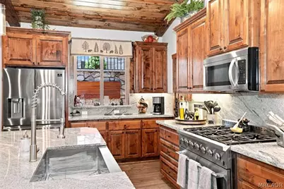 734 Tehama Drive, Big Bear Lake, CA 92315 - Photo 23