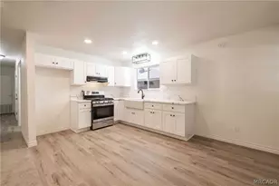 448 Victoria Ln, Sugarloaf, CA 92386 - Photo 9