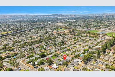 923 Hallwood Avenue, Pomona, CA 91767 - Photo 35