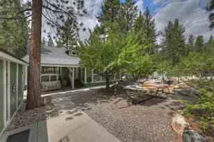 1179 Chickasaw Rd, Fawnskin, CA 92333 - Photo 49