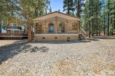 2016 Mahogany Lane, Big Bear City, CA 92314 - Photo 3