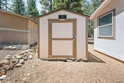 2016 Mahogany Lane, Big Bear City, CA 92314 - Photo 33