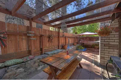 39252 Mohawk Drive, Fawnskin, CA 92333 - Photo 27