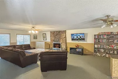 391 Montclair Drive #9, Big Bear City, CA 92314 - Photo 57