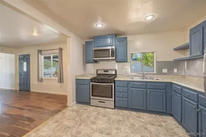 391 Montclair Drive #9, Big Bear City, CA 92314 - Photo 17