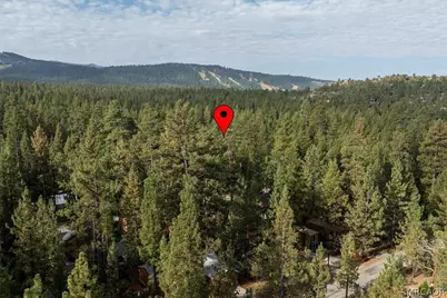 909 W Rainbow Boulevard, Big Bear City, CA 92314 - Photo 45