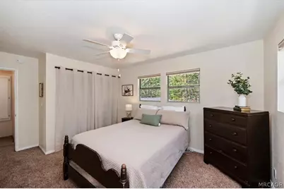 41725 Mockingbird Drive, Big Bear Lake, CA 92315 - Photo 17