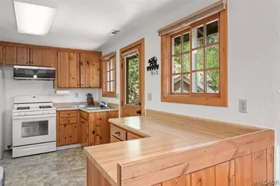 316 North Shore Drive, Fawnskin, CA 92333 - Photo 3
