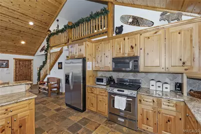 42311 Eagle Ridge Drive, Big Bear Lake, CA 92315 - Photo 11
